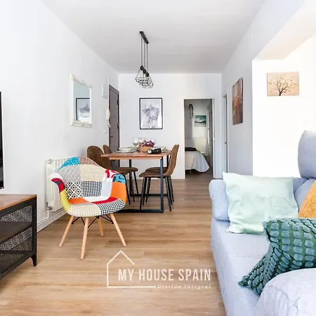 公寓 Myhousespain - Acogedor Piso Nuevo En 希洪